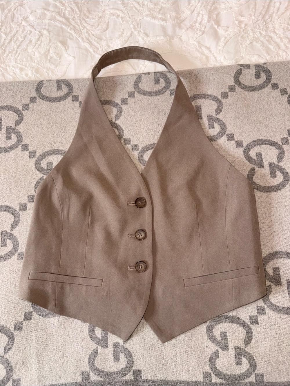 Babaton Leading Vest Taupe Halter